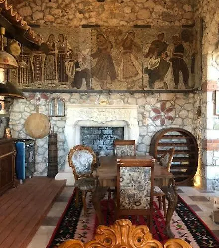 Pensión Solomon&sons *