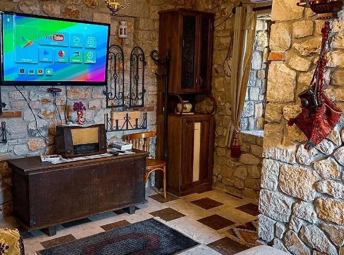 Pensión Solomon&sons