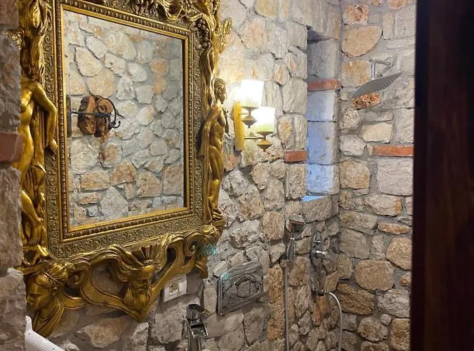 Solomon&sons Dhërmi