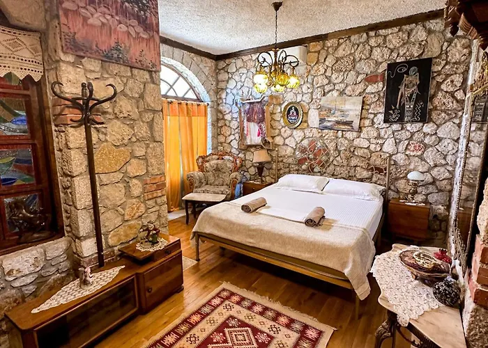 Solomon&sons Pensión *