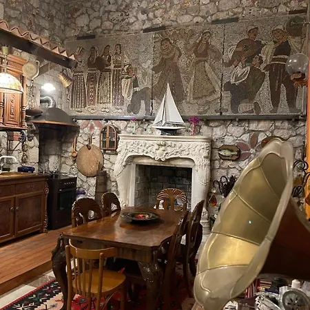 Gasthof Solomon&sons Dhërmi